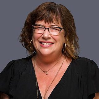 Kirsten Saxton